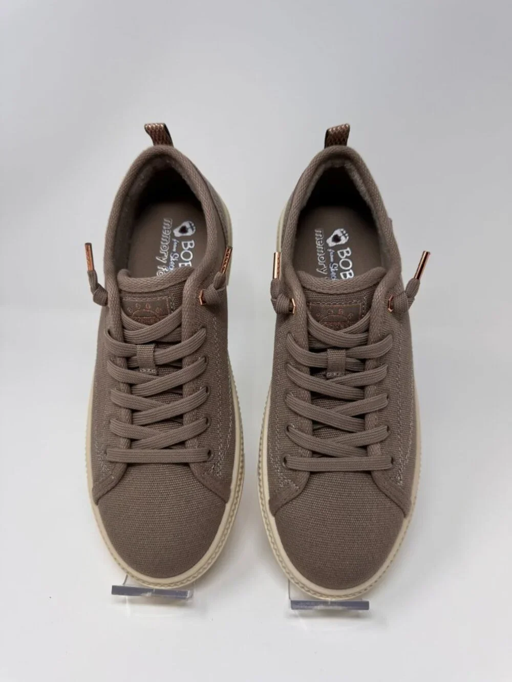 Skechers Women's Bobs Copa Sneaker Size 8